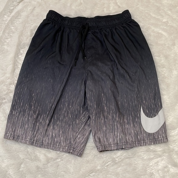 Nike Rush Ombre Breaker 9" Volley Short Swim Trunk Size M - Picture 4 of 6